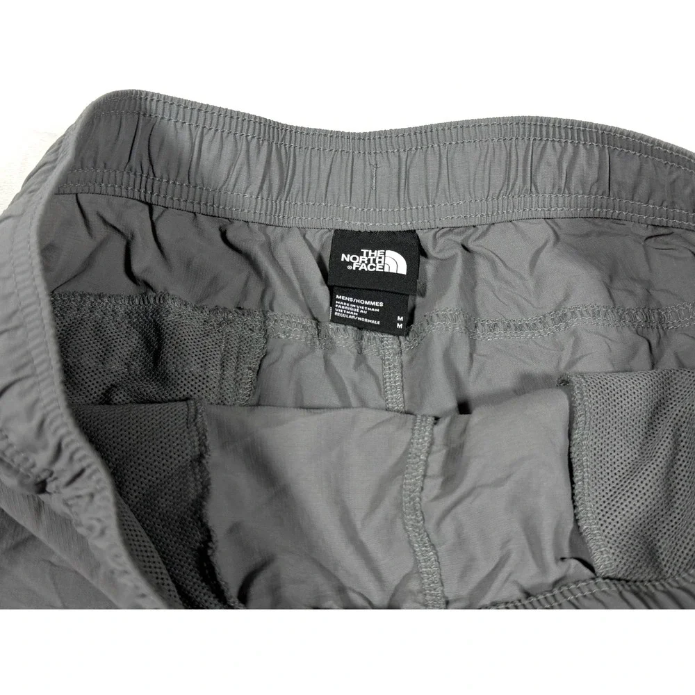 The North Face Action 2.0 Shorts Mens Medium Gray FlashDry XD Trail Running